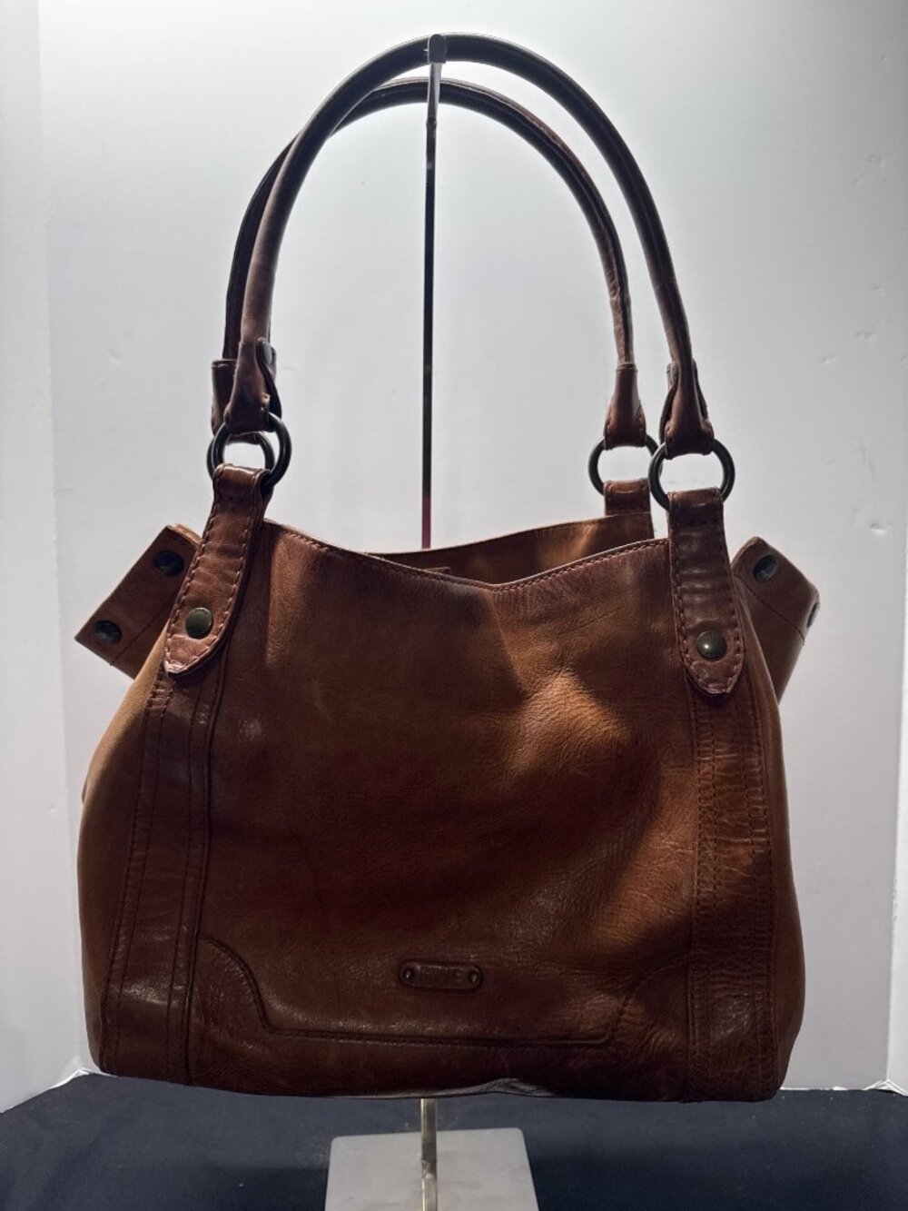 Frye Melissa Shoulder Bag Distressed Brown Leather Hobo Tote Double Handles Snap
